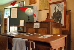 musee ecole louise michel vroncourt la cote.