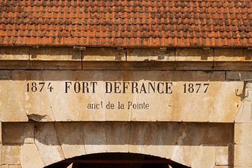champagne 52 nohmad fort de la pointe de diamant.