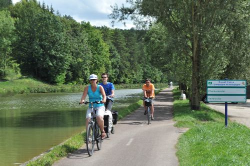 haute marne phl canal entre champagne et bourgogne 9371.