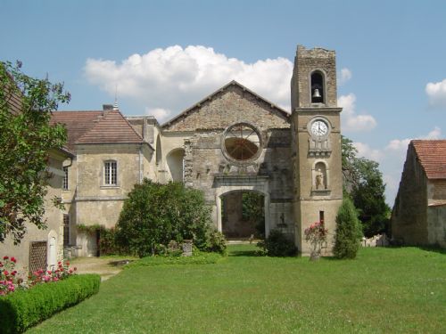 champagne 52 septfontaines patrimoine religieux abbaye detail phl 00.